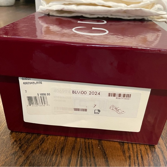 Gucci Men's Jordaan Leather Loafers - Picture 11 of 11